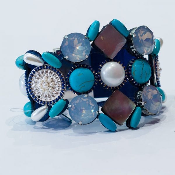 Pulsera ancha iman piedras